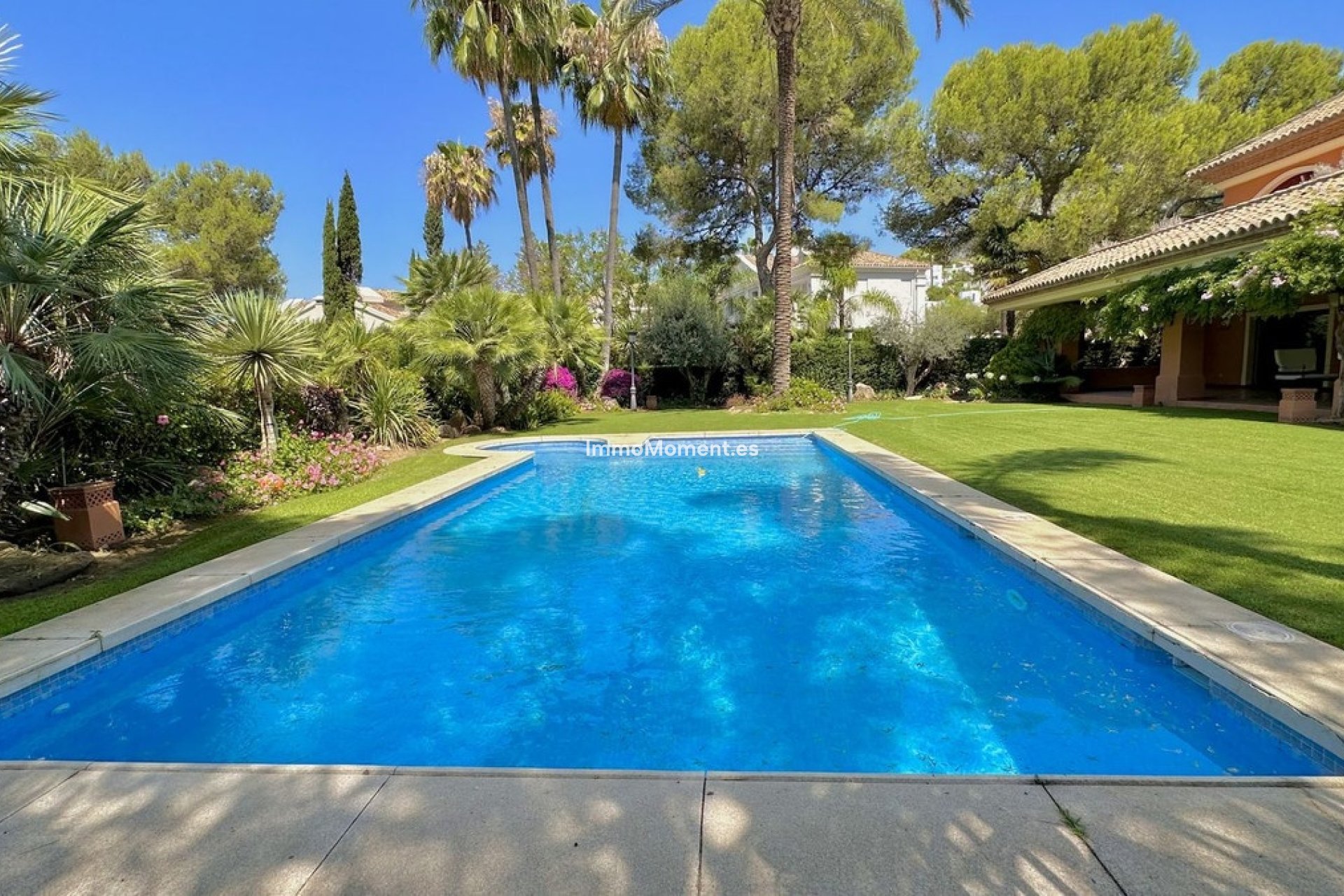 Resale - Detached villa - Marbella - The Golden Mile