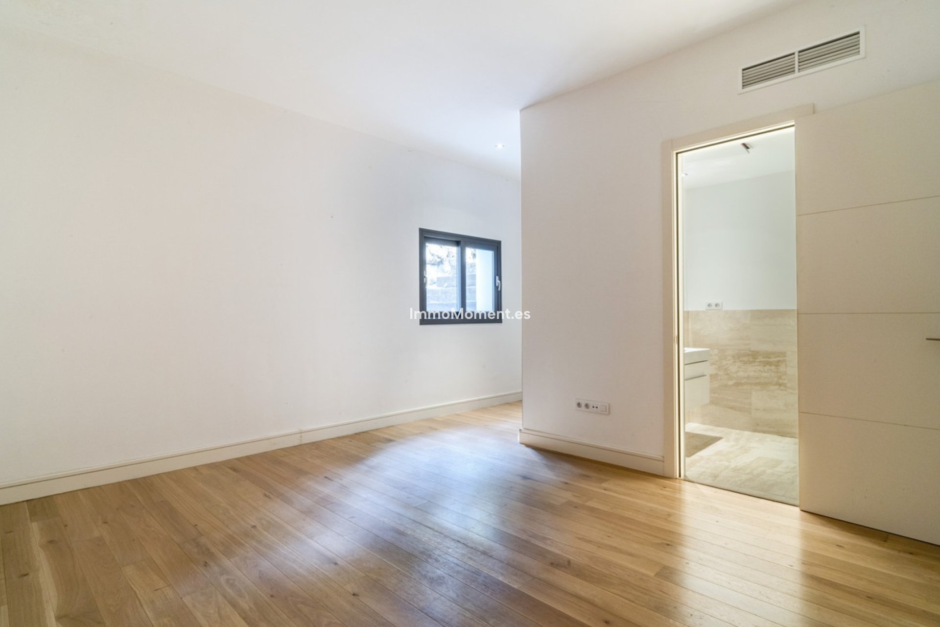 Resale - Detached villa - Marbella - The Golden Mile