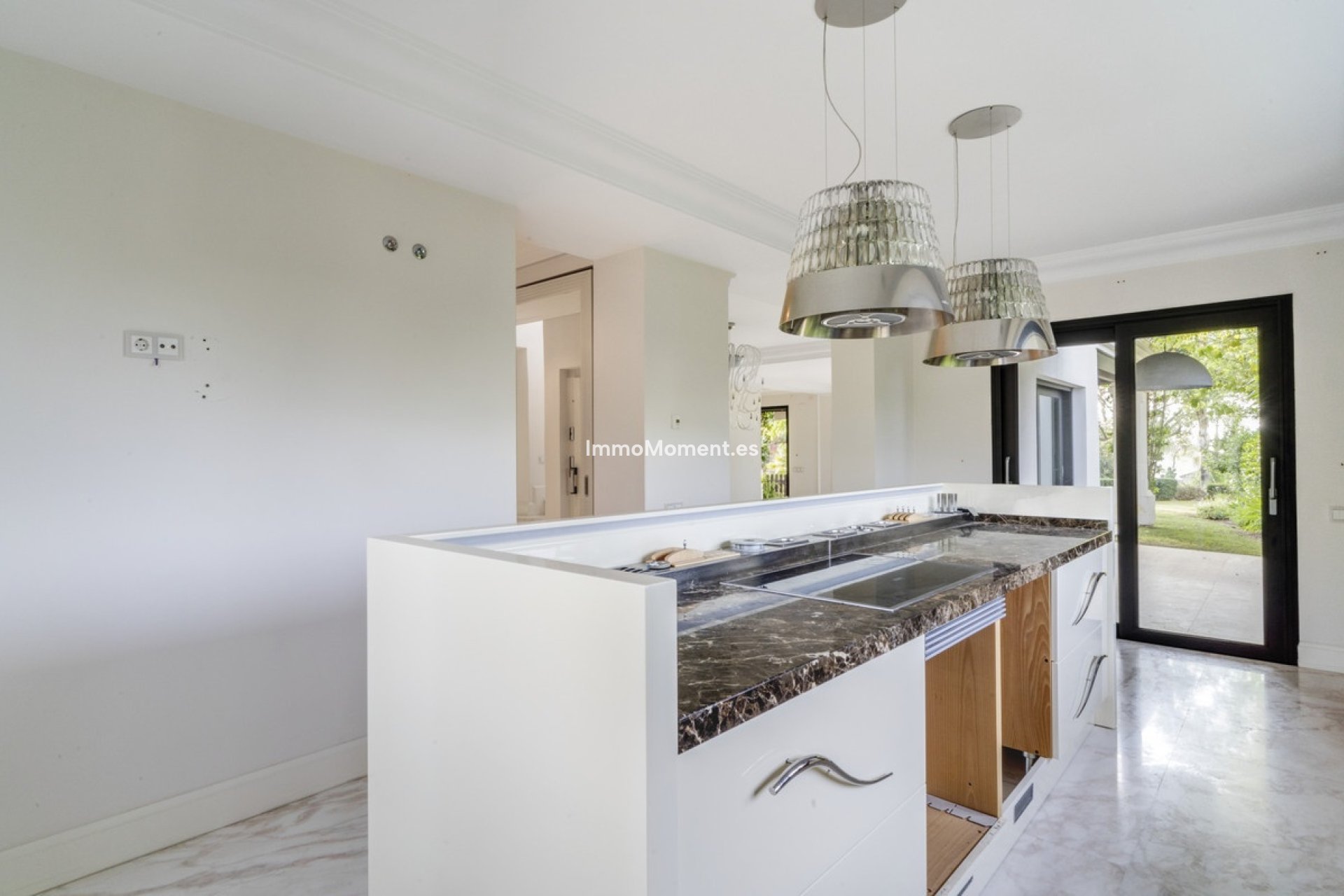 Resale - Detached villa - Marbella - The Golden Mile