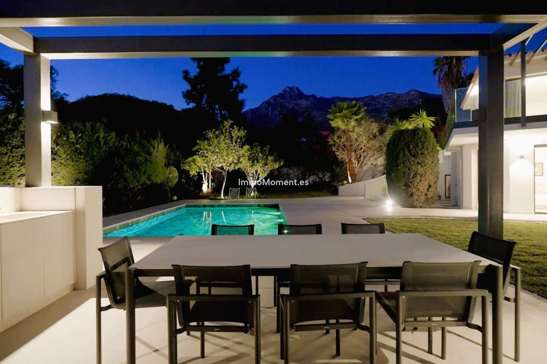 Resale - Detached villa - Marbella - The Golden Mile