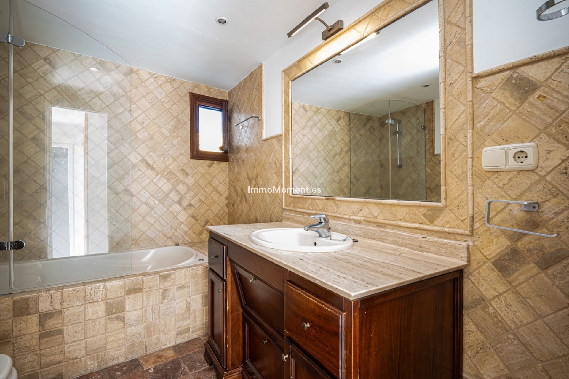 Resale - Detached villa - Marbella - The Golden Mile