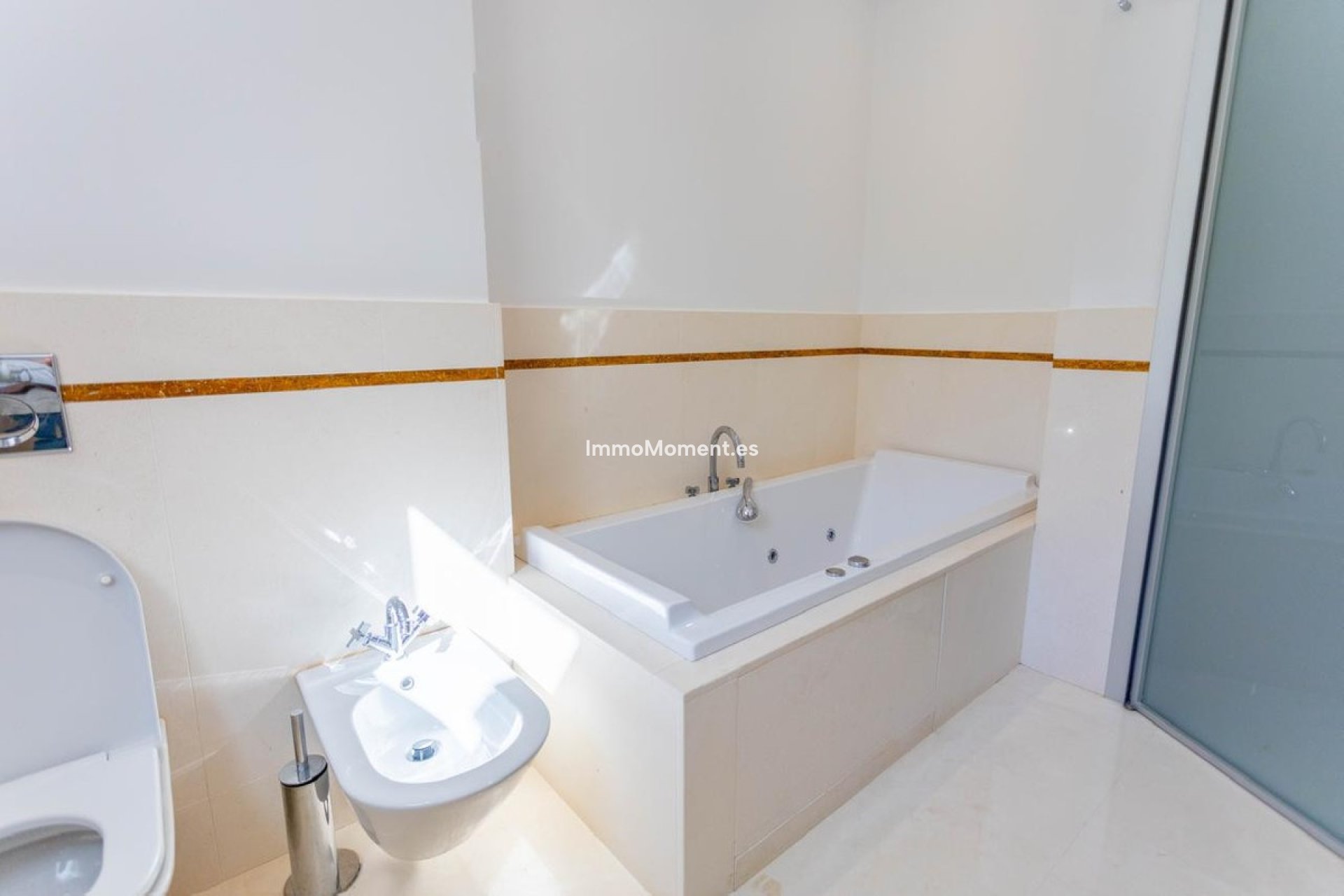 Resale - Detached villa - Marbella - The Golden Mile