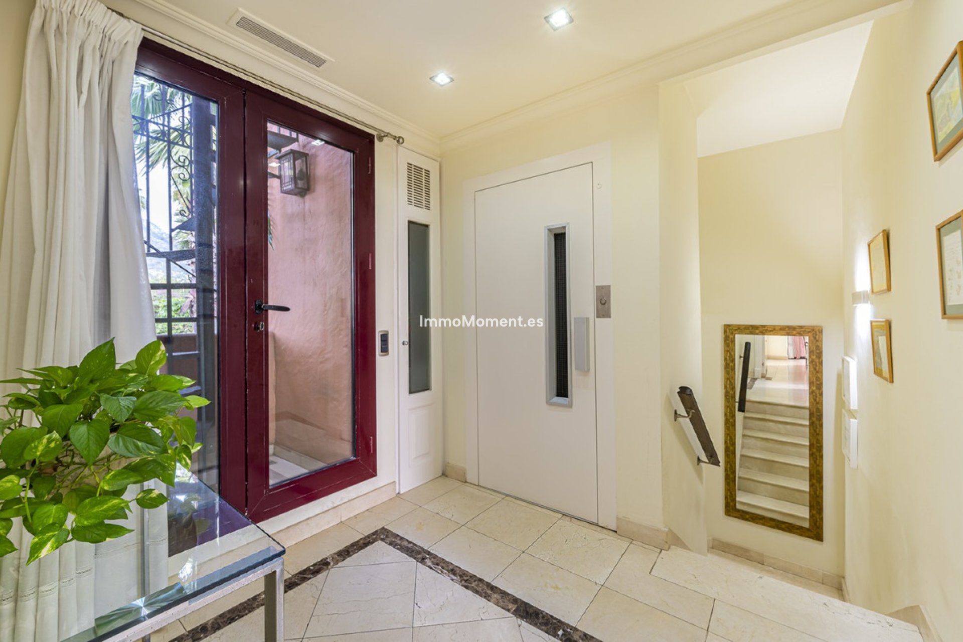 Resale - Detached villa - Marbella - The Golden Mile