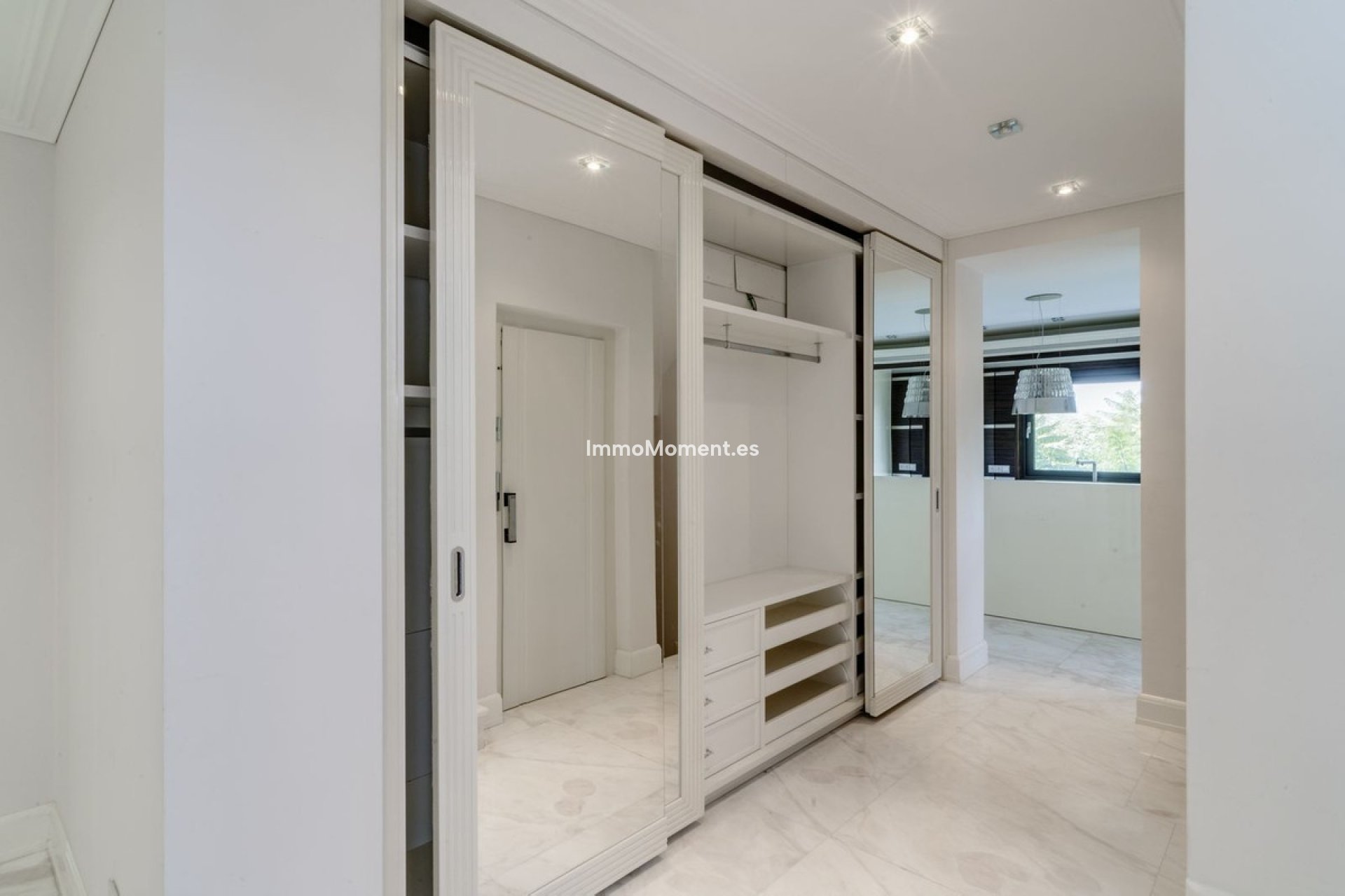 Resale - Detached villa - Marbella - The Golden Mile