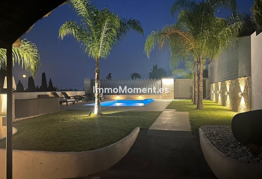 Resale - Detached villa - Marbella - Valle del Sol