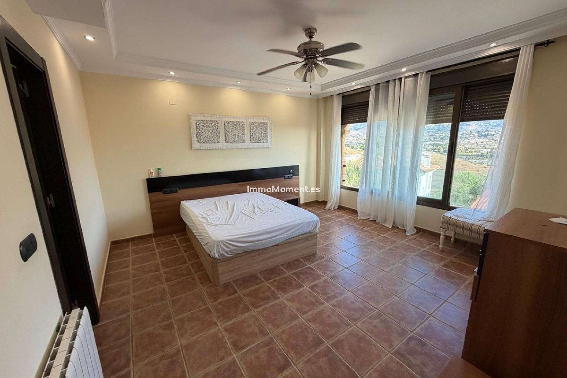 Resale - Detached villa - Mijas - Cerros del Aguila