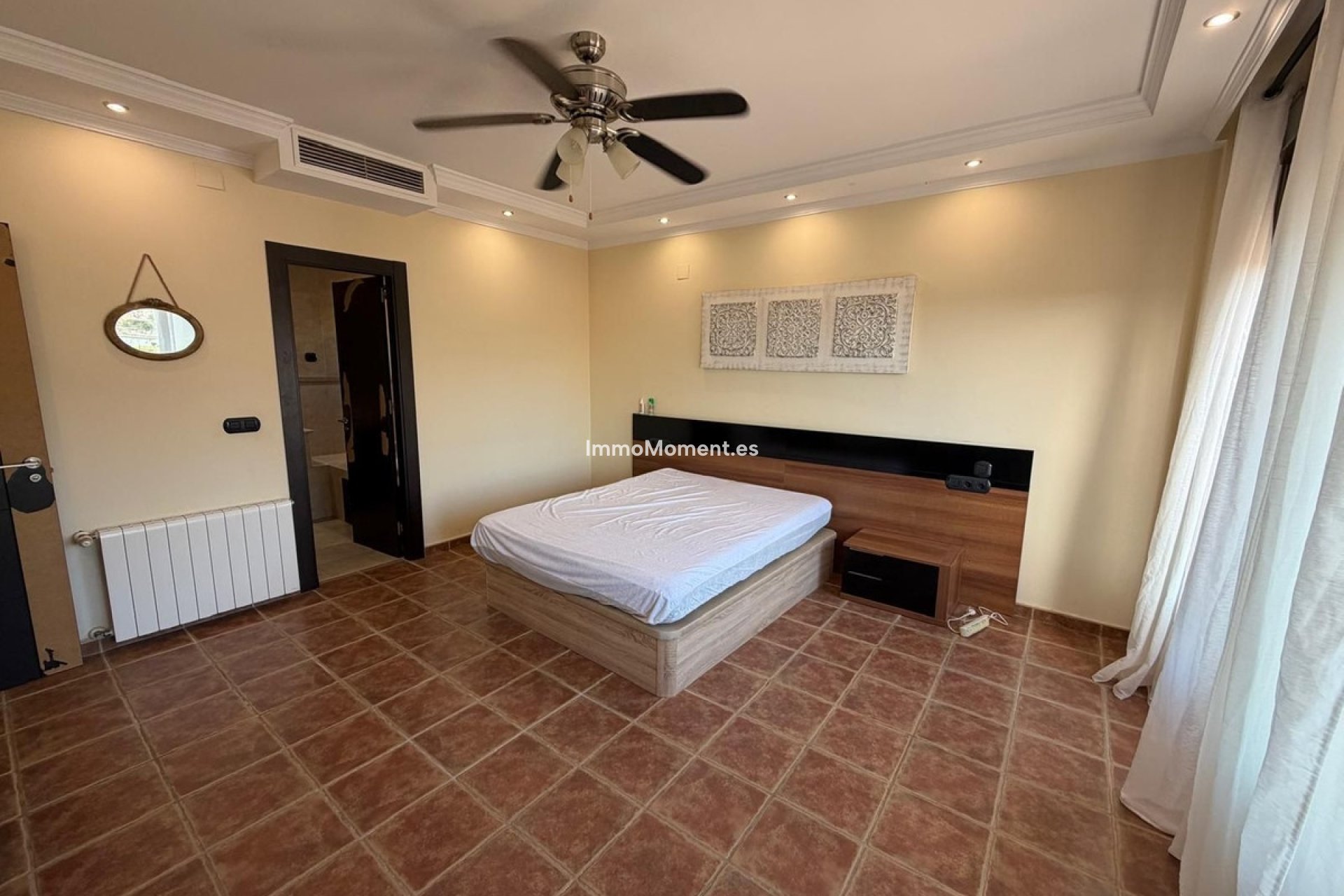 Resale - Detached villa - Mijas - Cerros del Aguila