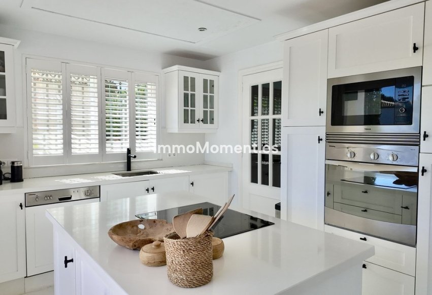 Resale - Detached villa - Mijas Costa - Riviera Del Sol