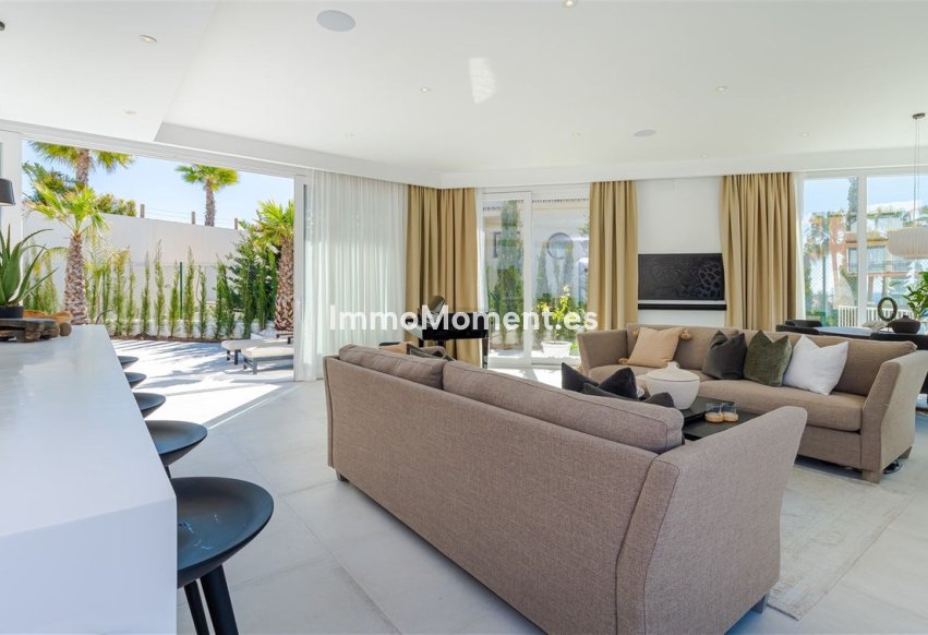 Resale - Detached villa - Mijas Costa - Riviera Del Sol