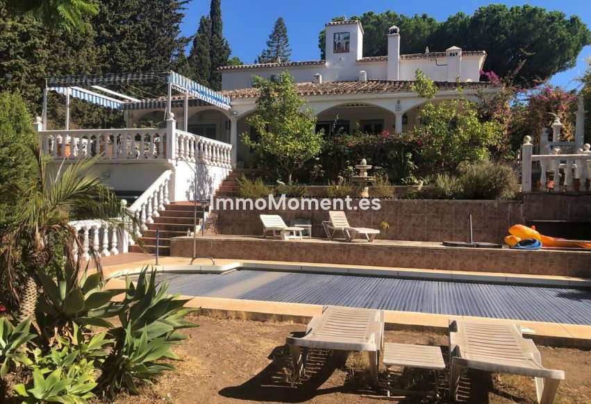 Resale - Detached villa - Mijas Costa
