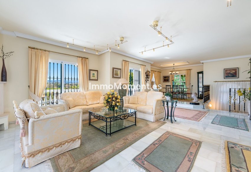 Resale - Detached villa - Mijas - El Chaparral