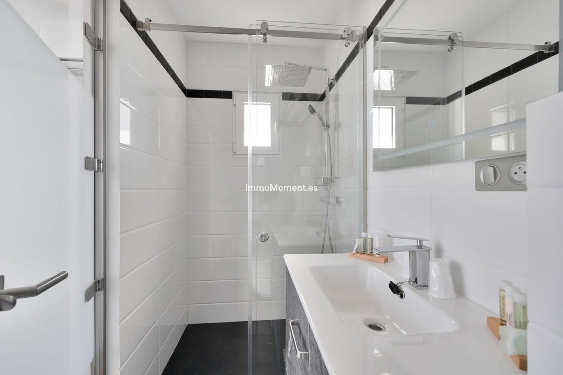 Resale - Detached villa - Mijas - El Chaparral