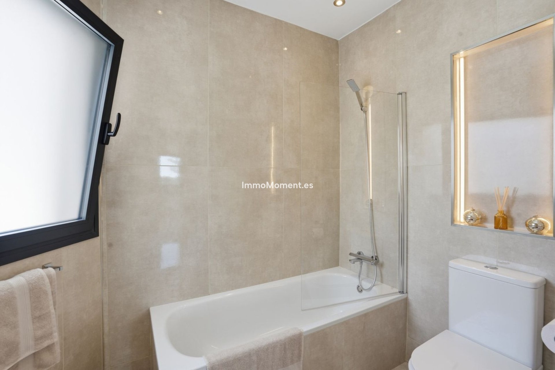 Resale - Detached villa - Mijas - El Chaparral