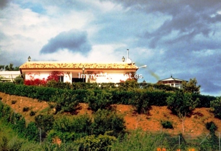 Resale - Detached villa - Mijas - Entrerrios