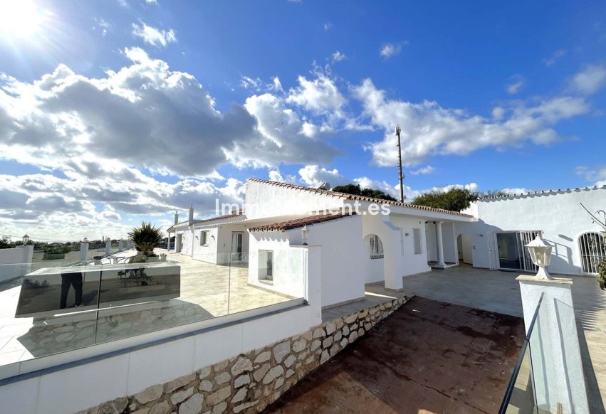Resale - Detached villa - Mijas - Mijas Costa