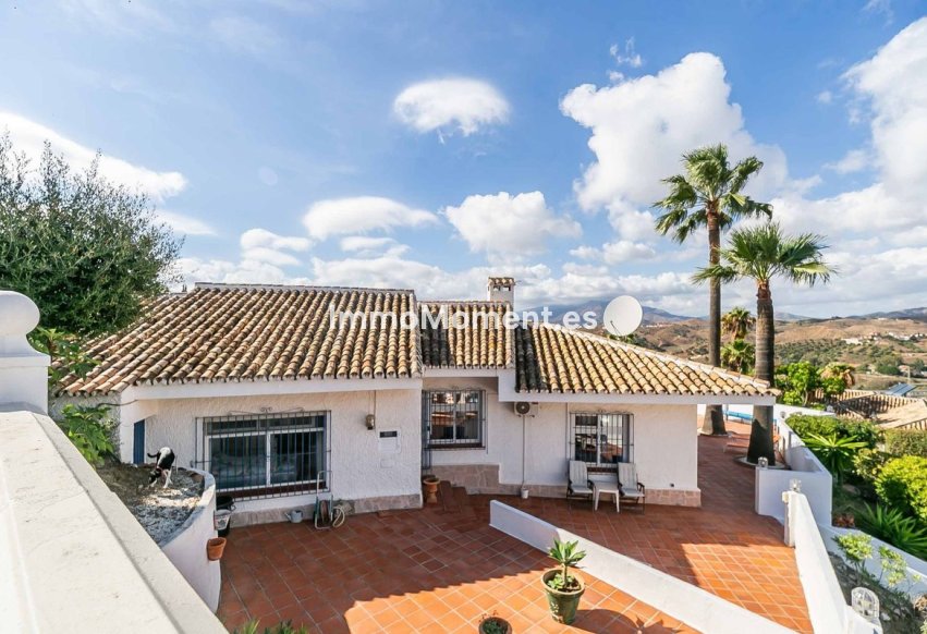 Resale - Detached villa - Mijas - Sierrezuela