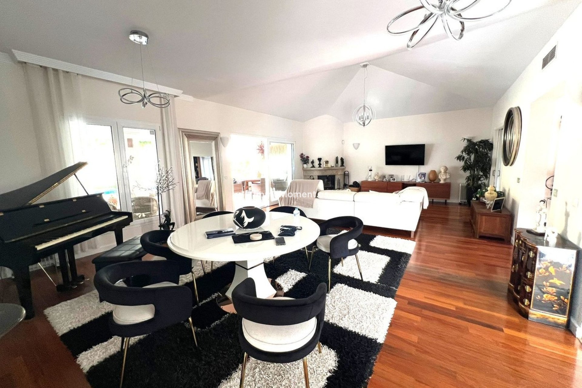 Resale - Detached villa - Mijas - Sierrezuela