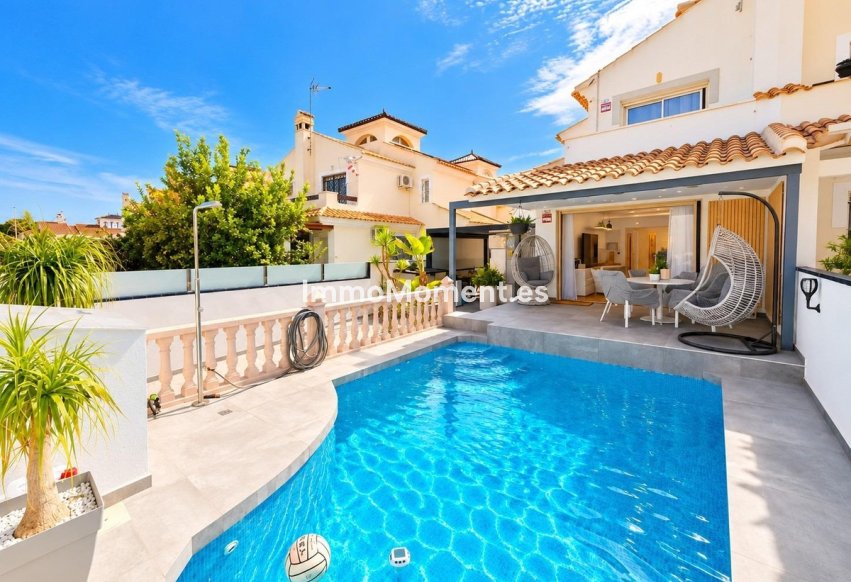 Resale - Detached villa - Mil Palmeras