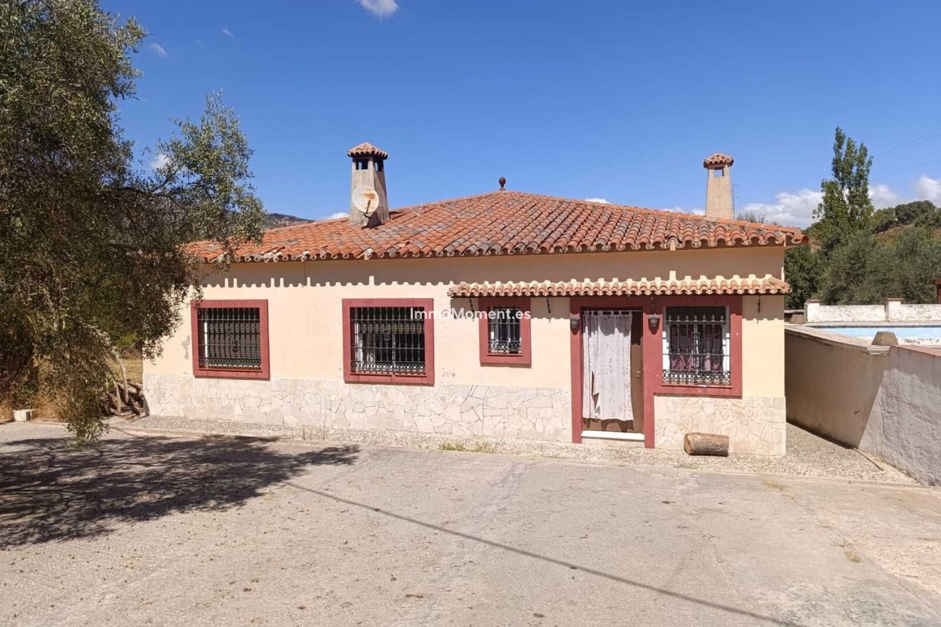 Resale - Detached villa - Ojén