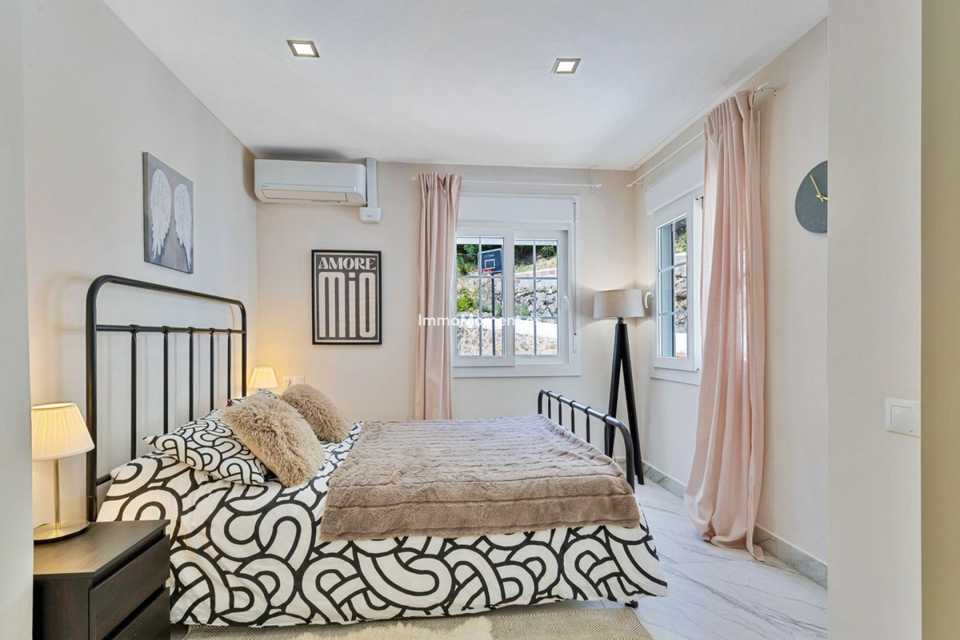 Resale - Detached villa - Ojén