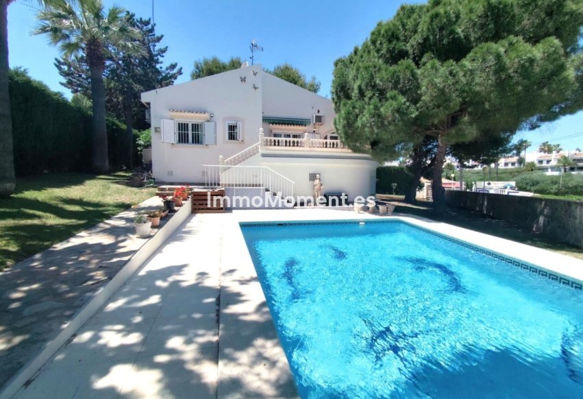 Resale - Detached villa - Orihuela - Cabo roig - La Zenia