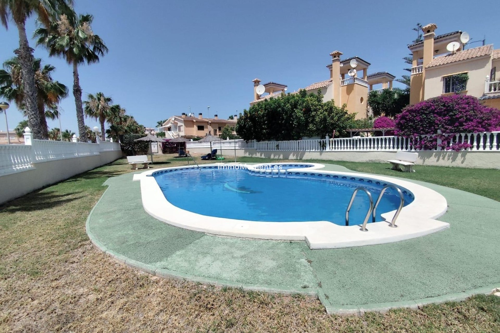 Resale - Detached villa - Orihuela - Cabo roig - La Zenia