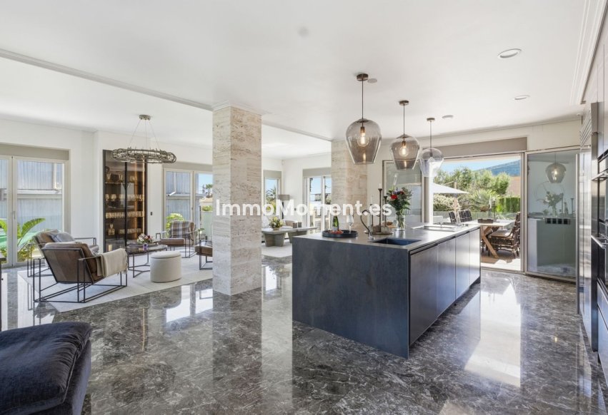 Resale - Detached villa - Orihuela - Cabo roig - La Zenia