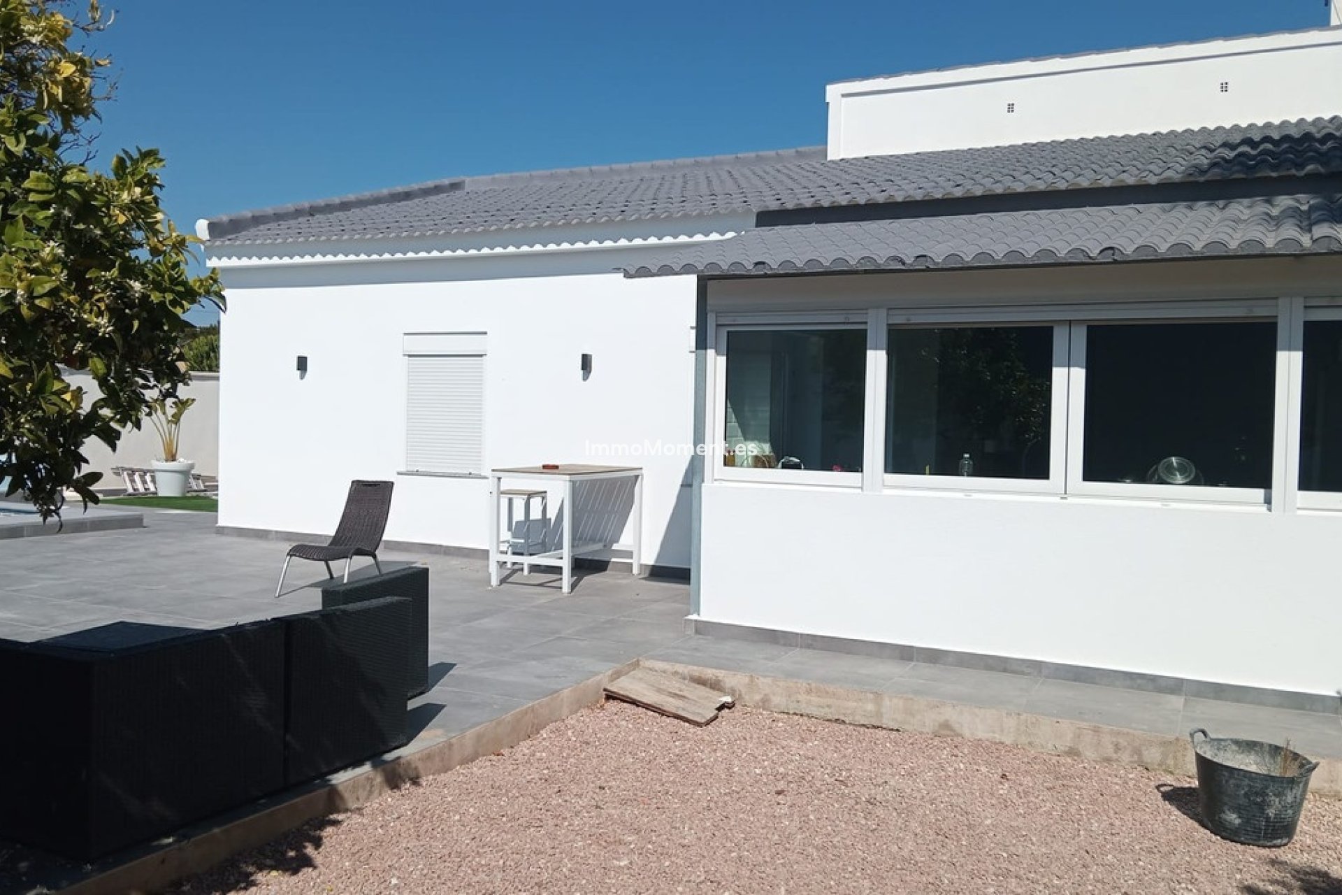 Resale - Detached villa - Orihuela - Cabo roig - La Zenia