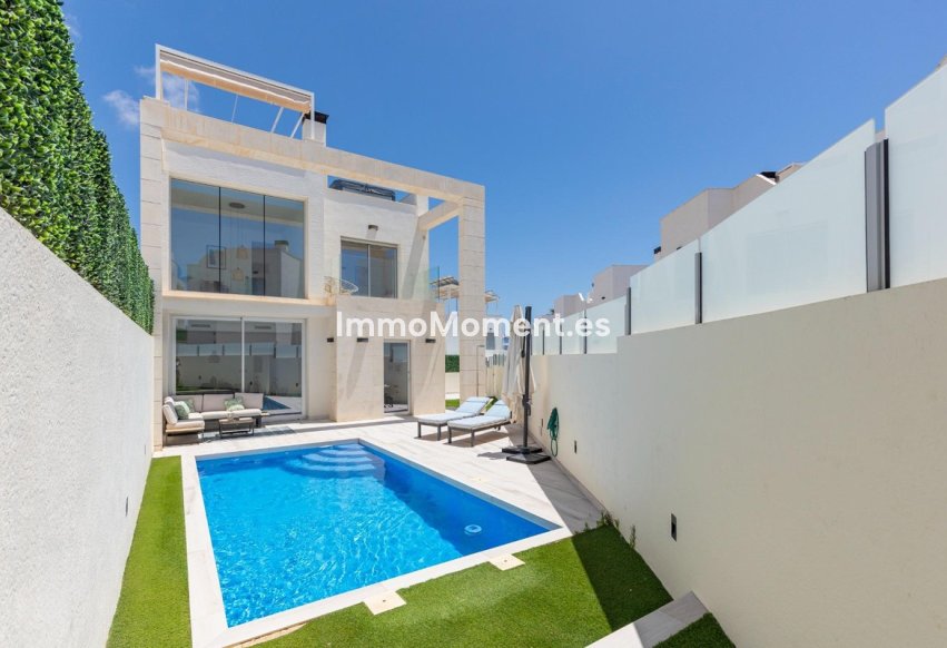 Resale - Detached villa - Orihuela - Cabo roig - La Zenia