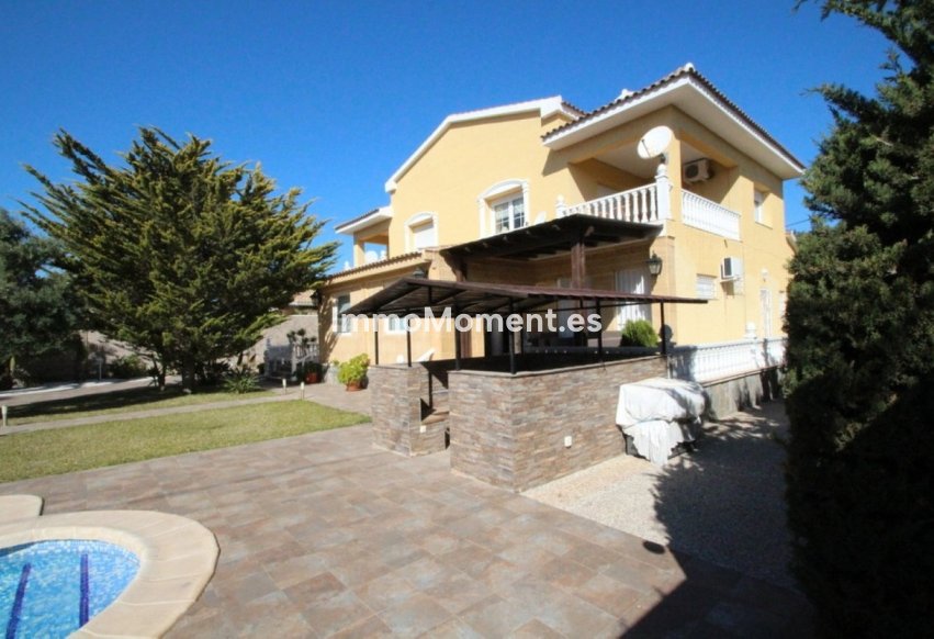 Resale - Detached villa - Orihuela - Cabo Roig