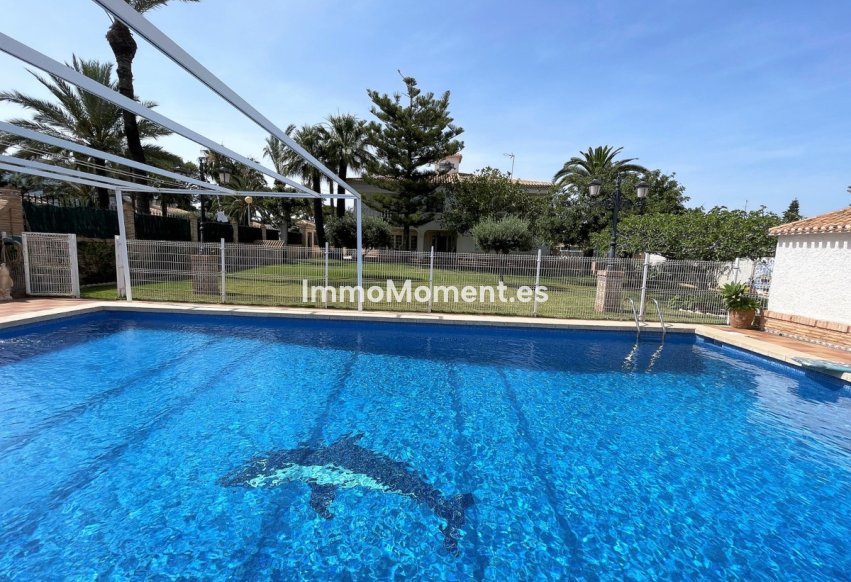 Resale - Detached villa - Orihuela - Cabo Roig