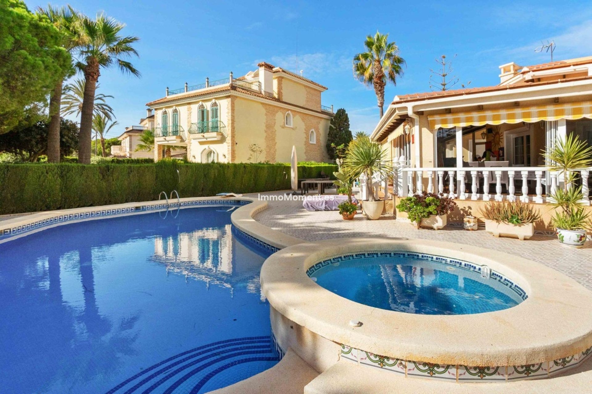 Resale - Detached villa - Orihuela - Cabo Roig