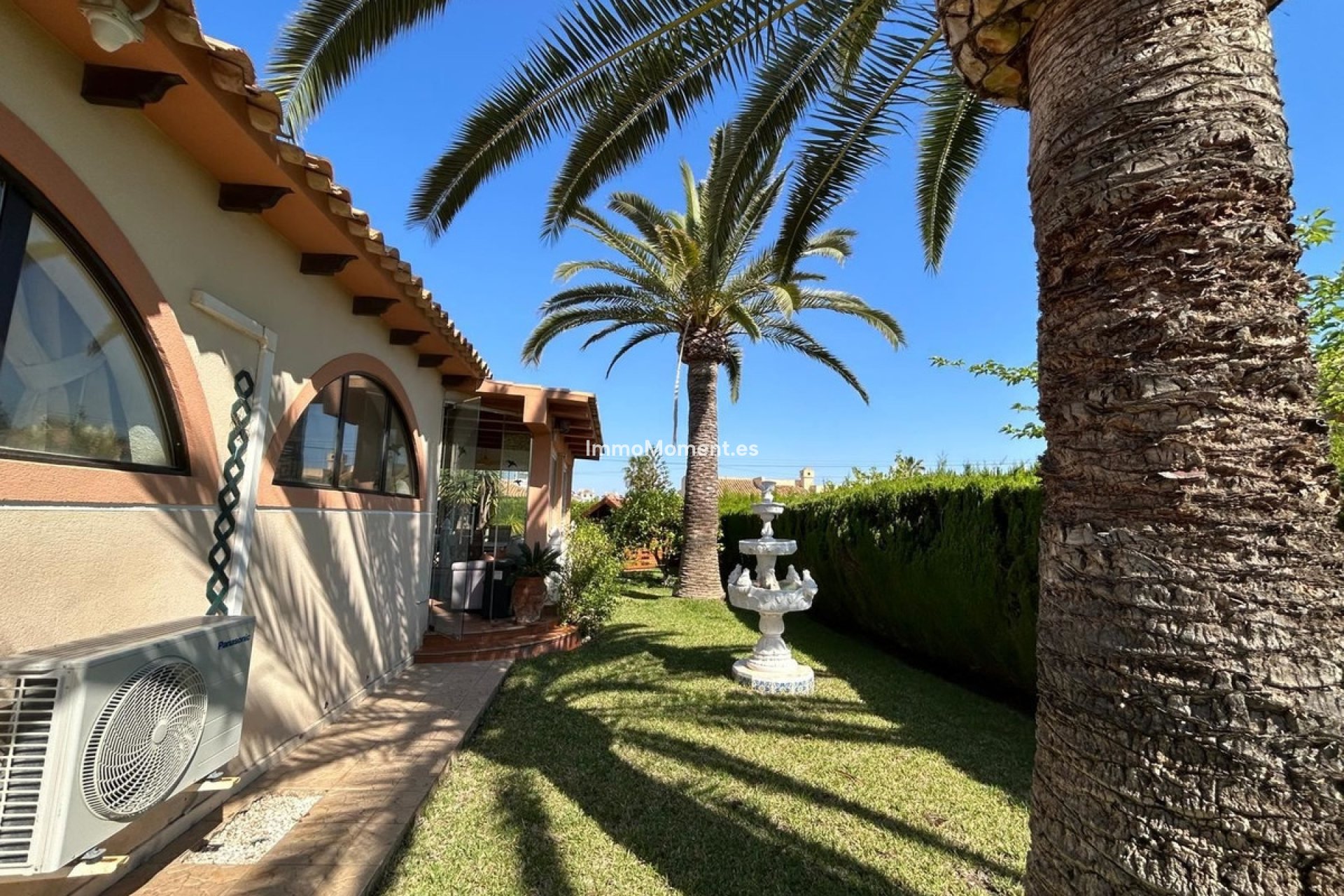 Resale - Detached villa - Orihuela Costa - Cabo roig - La Zenia