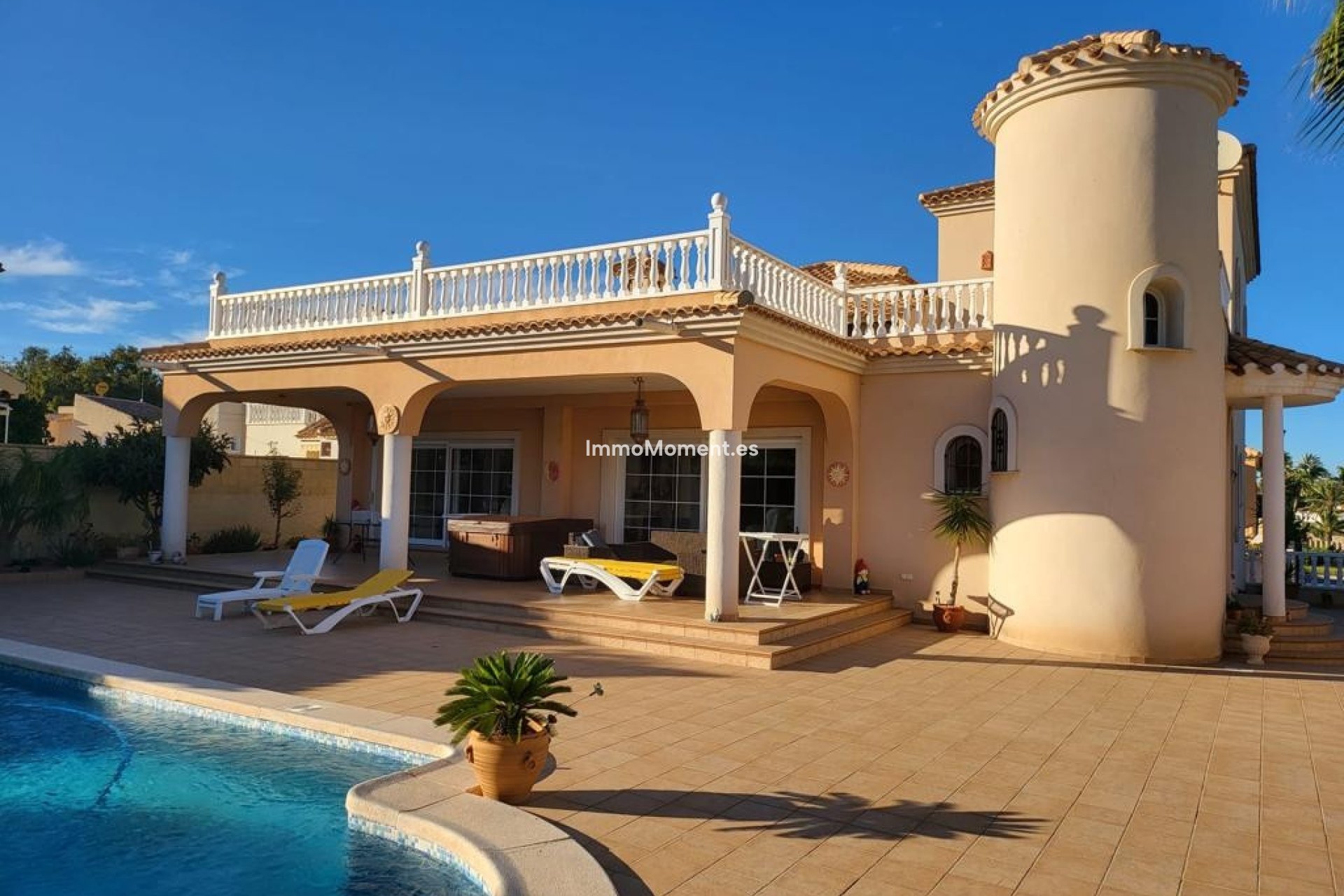 Resale - Detached villa - Orihuela Costa - Playa Flamenca