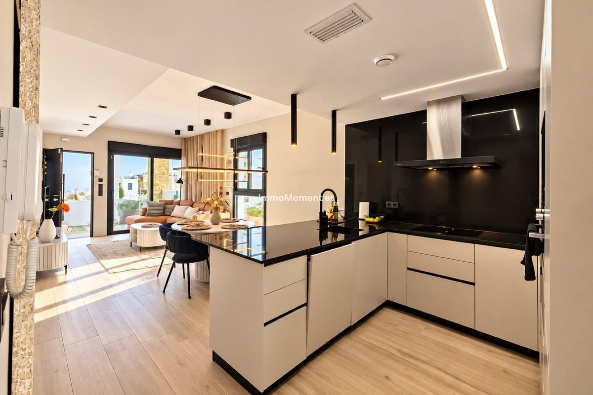 Resale - Detached villa - Orihuela Costa - Punta Prima