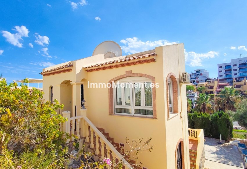 Resale - Detached villa - Orihuela Costa - Villamartín