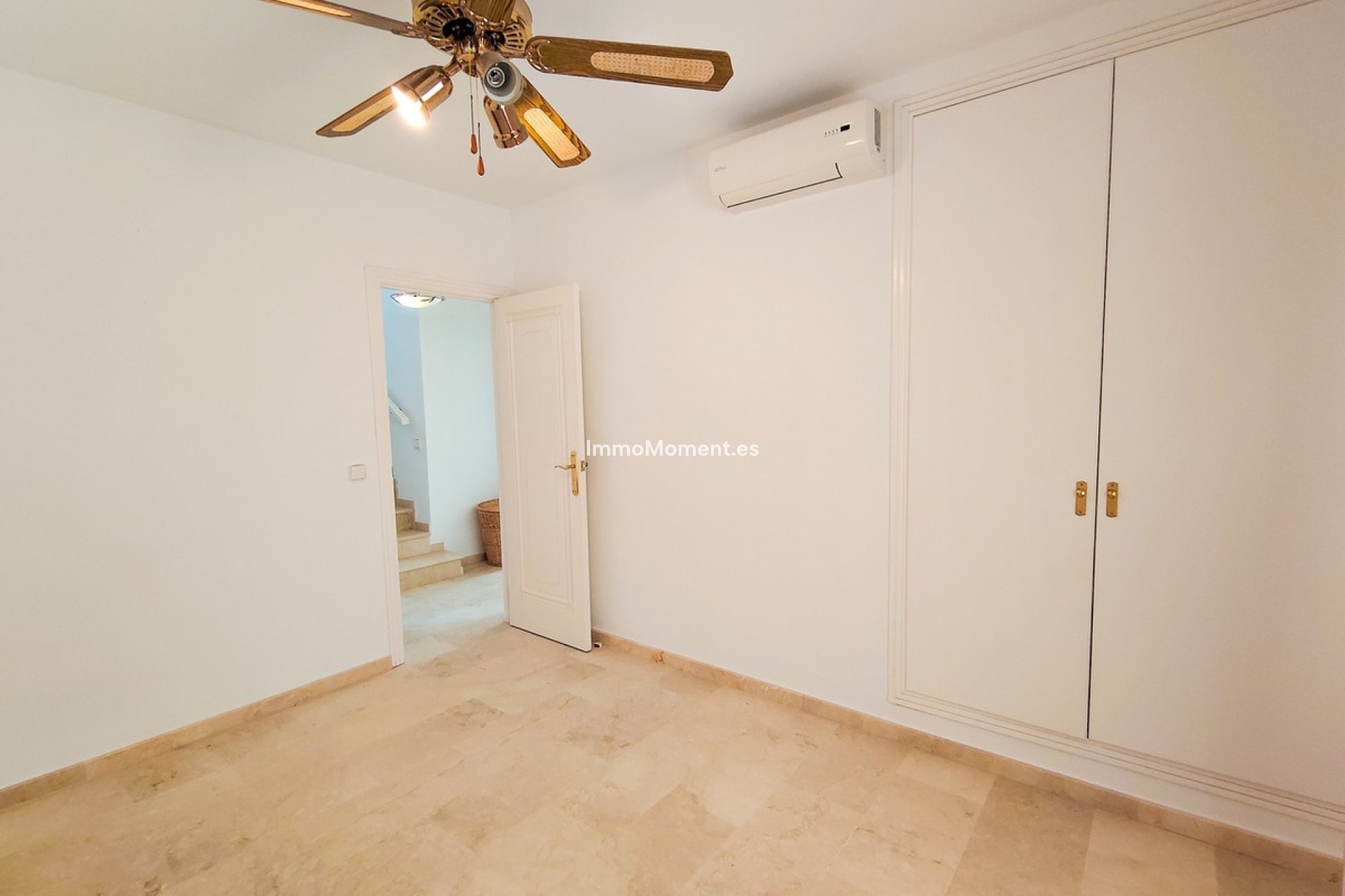 Resale - Detached villa - Orihuela Costa - Villamartín