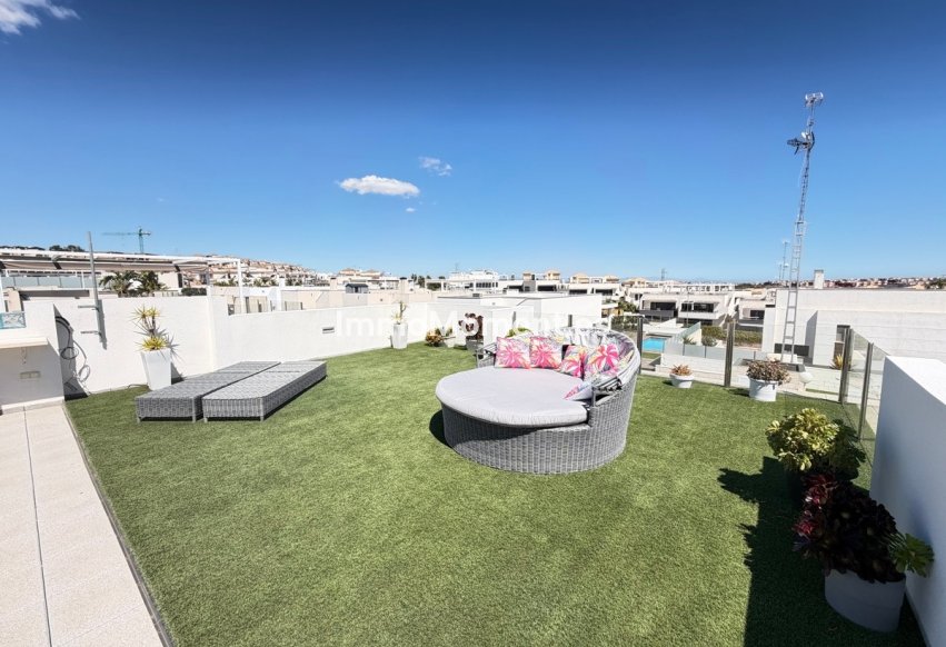 Resale - Detached villa - Orihuela Costa - Villamartín