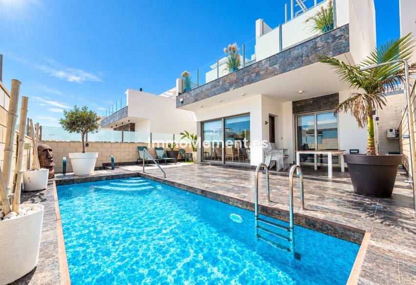 Resale - Detached villa - Orihuela Costa - Villamartín
