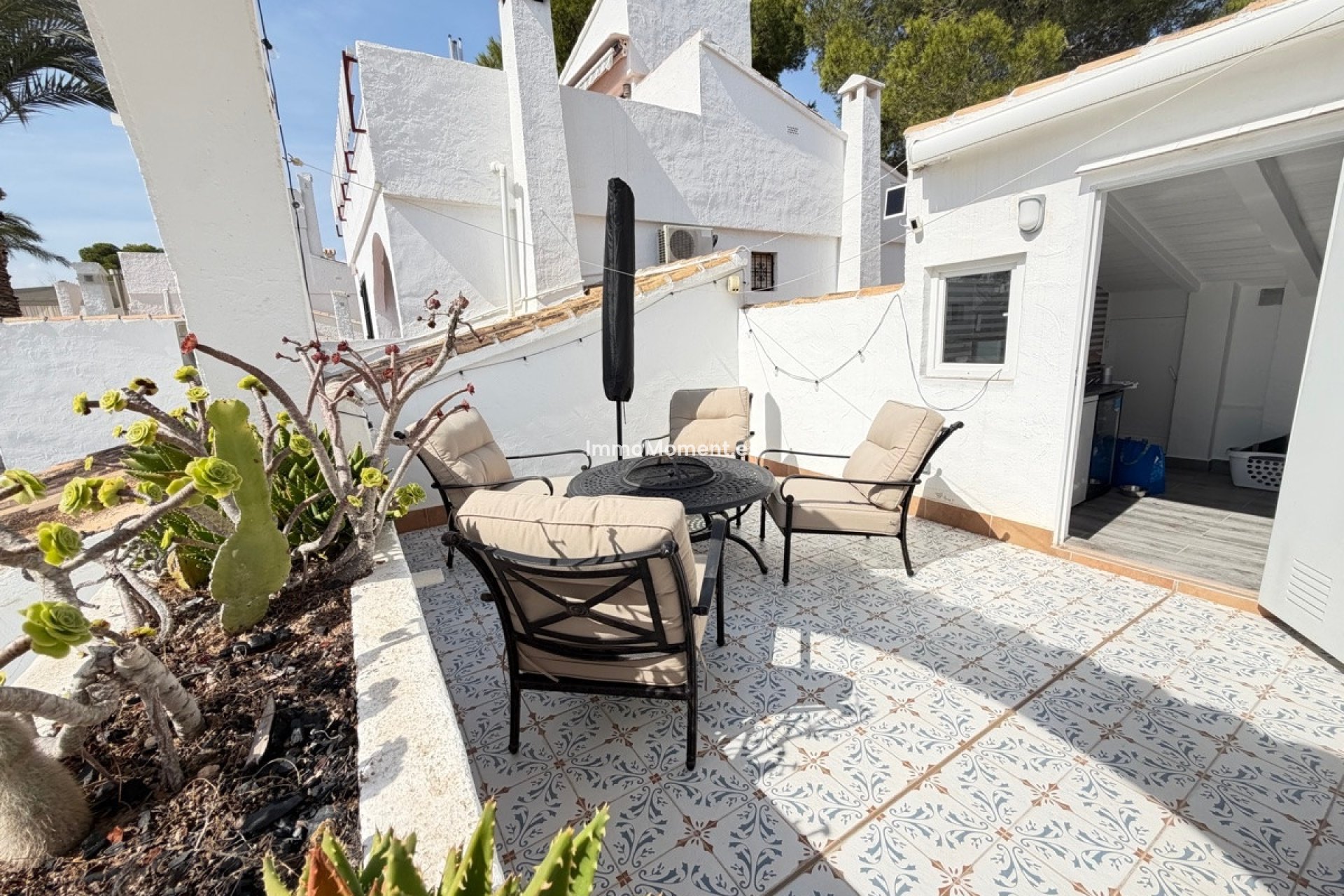 Resale - Detached villa - Orihuela Costa - Villamartín