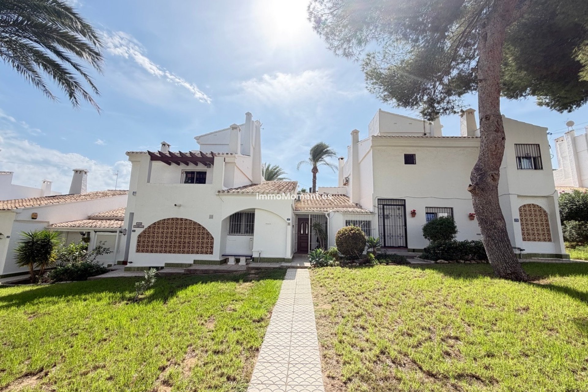 Resale - Detached villa - Orihuela Costa - Villamartín