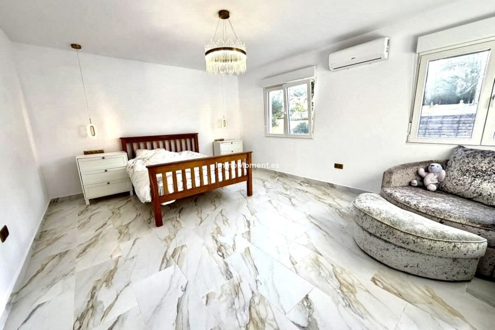 Resale - Detached villa - Orihuela Costa - Villamartín
