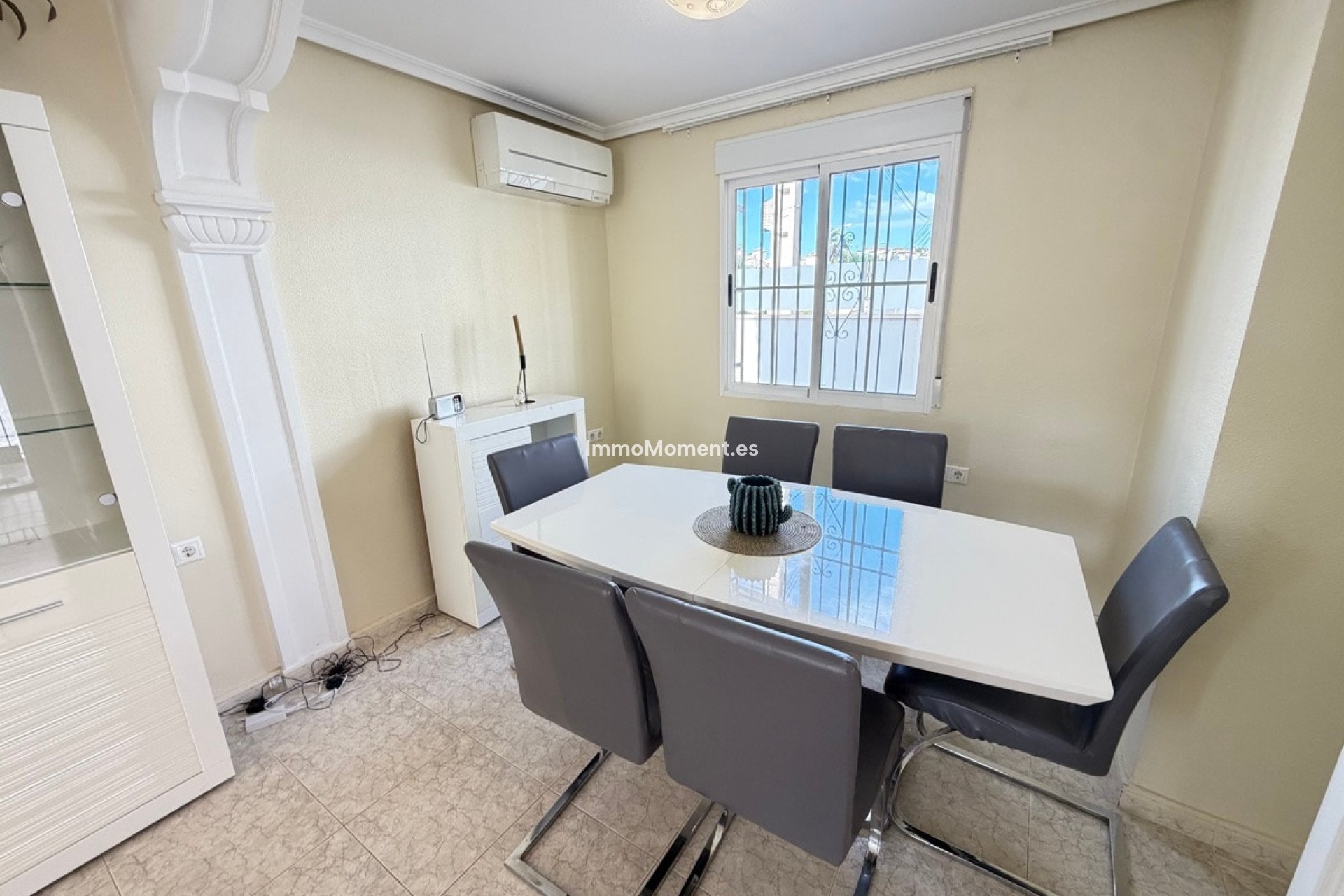 Resale - Detached villa - Orihuela Costa - Villamartín
