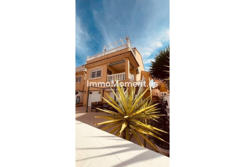 Resale - Detached villa - Orihuela Costa - Villamartín
