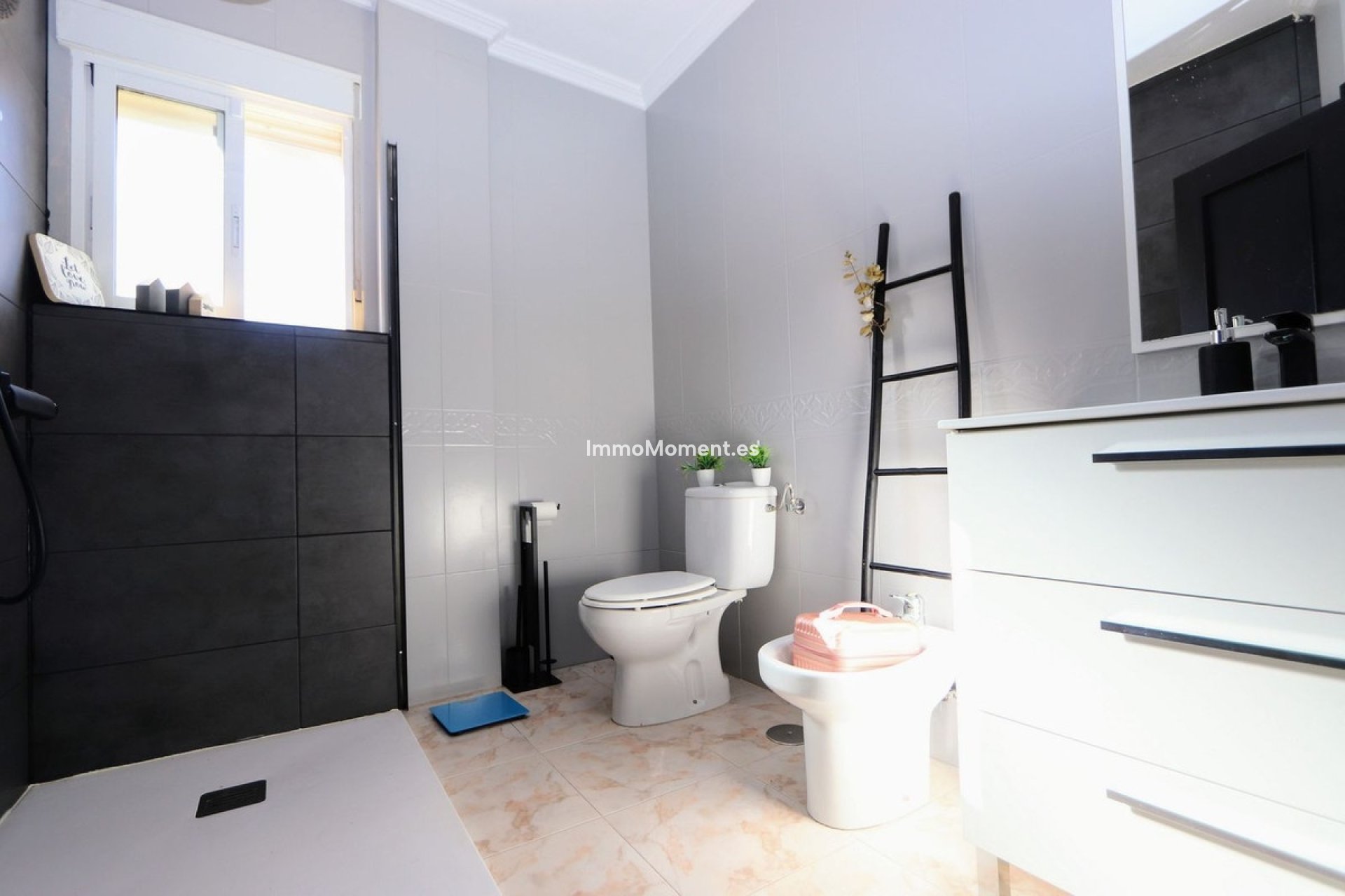 Resale - Detached villa - Orihuela Costa - Villamartín