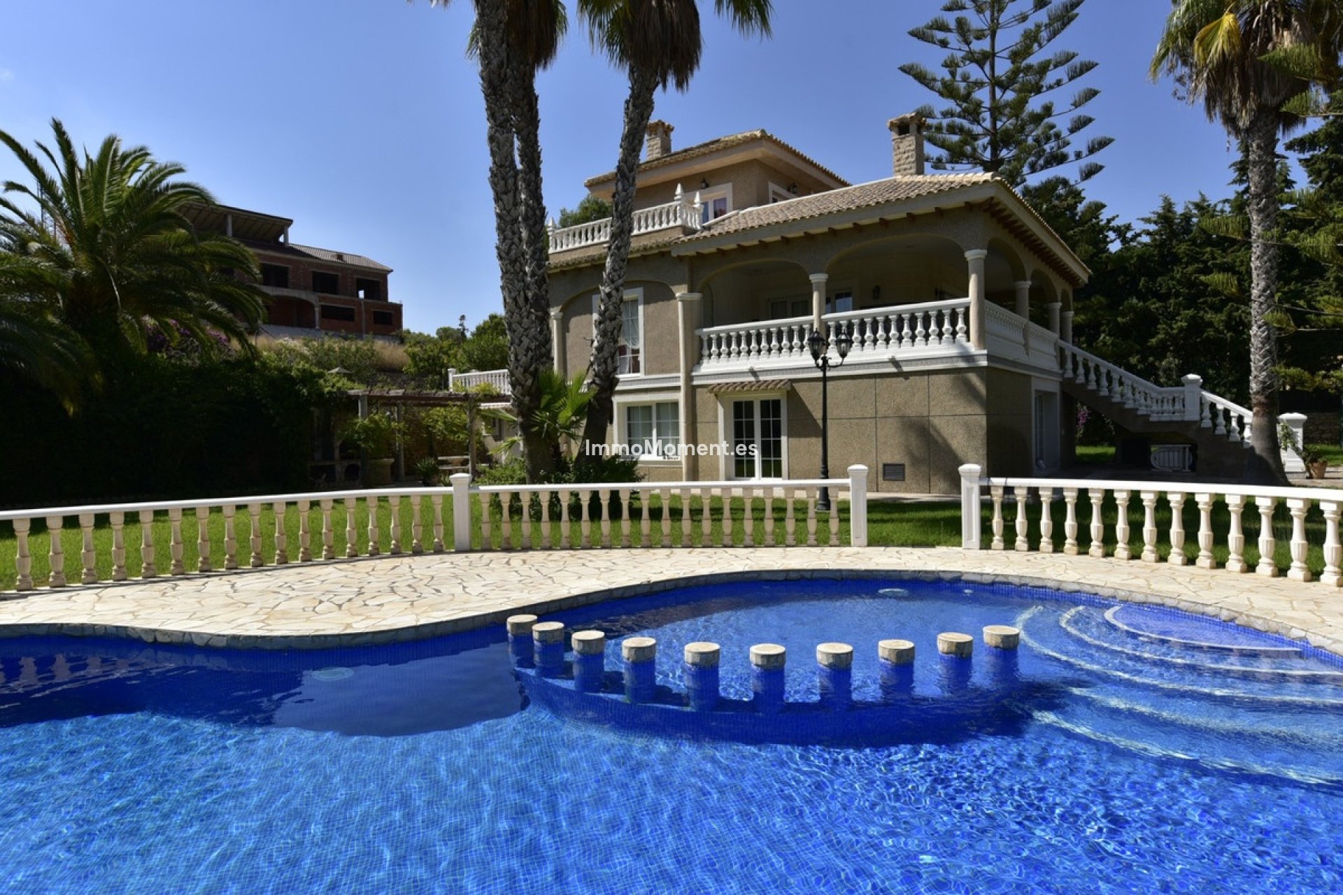 Resale - Detached villa - Orihuela Costa - Villamartín