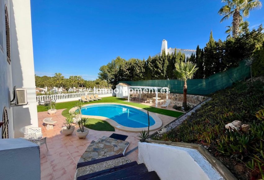 Resale - Detached villa - Orihuela Costa - Villamartín