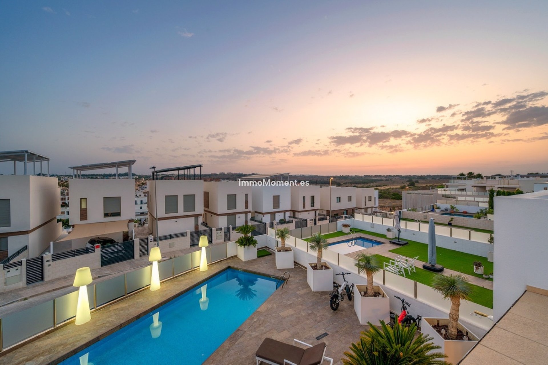 Resale - Detached villa - Orihuela Costa - Villamartín