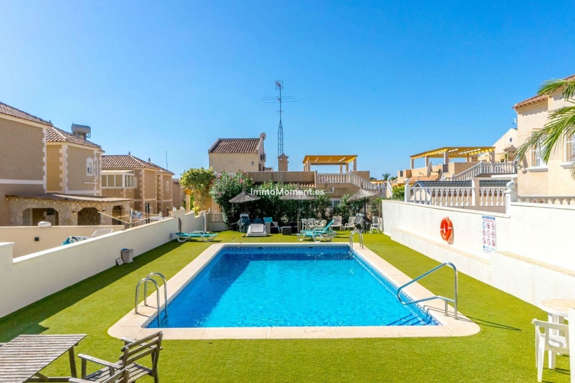 Resale - Detached villa - Orihuela Costa - Villamartín