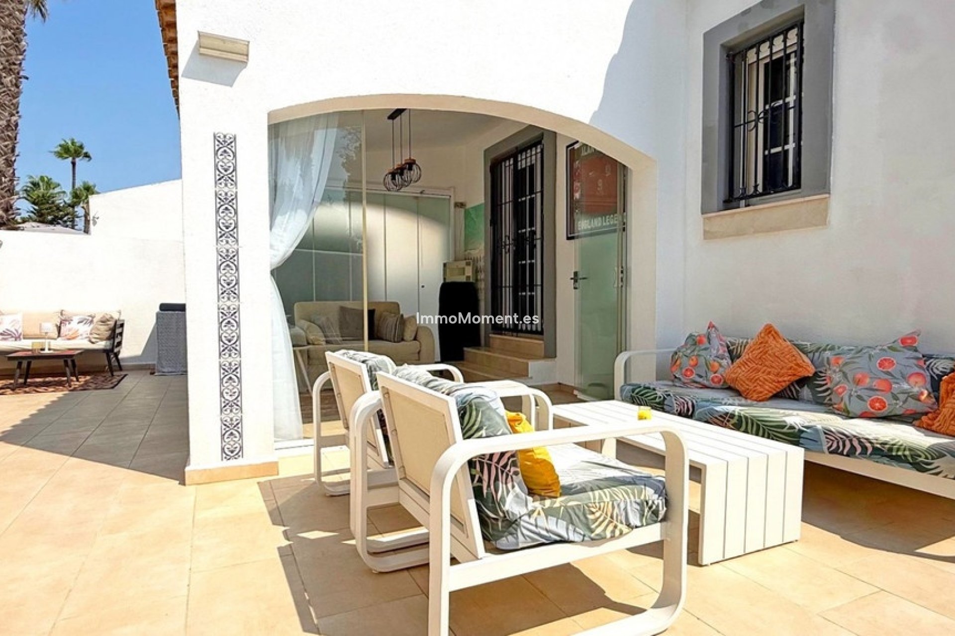 Resale - Detached villa - Orihuela Costa - Villamartín
